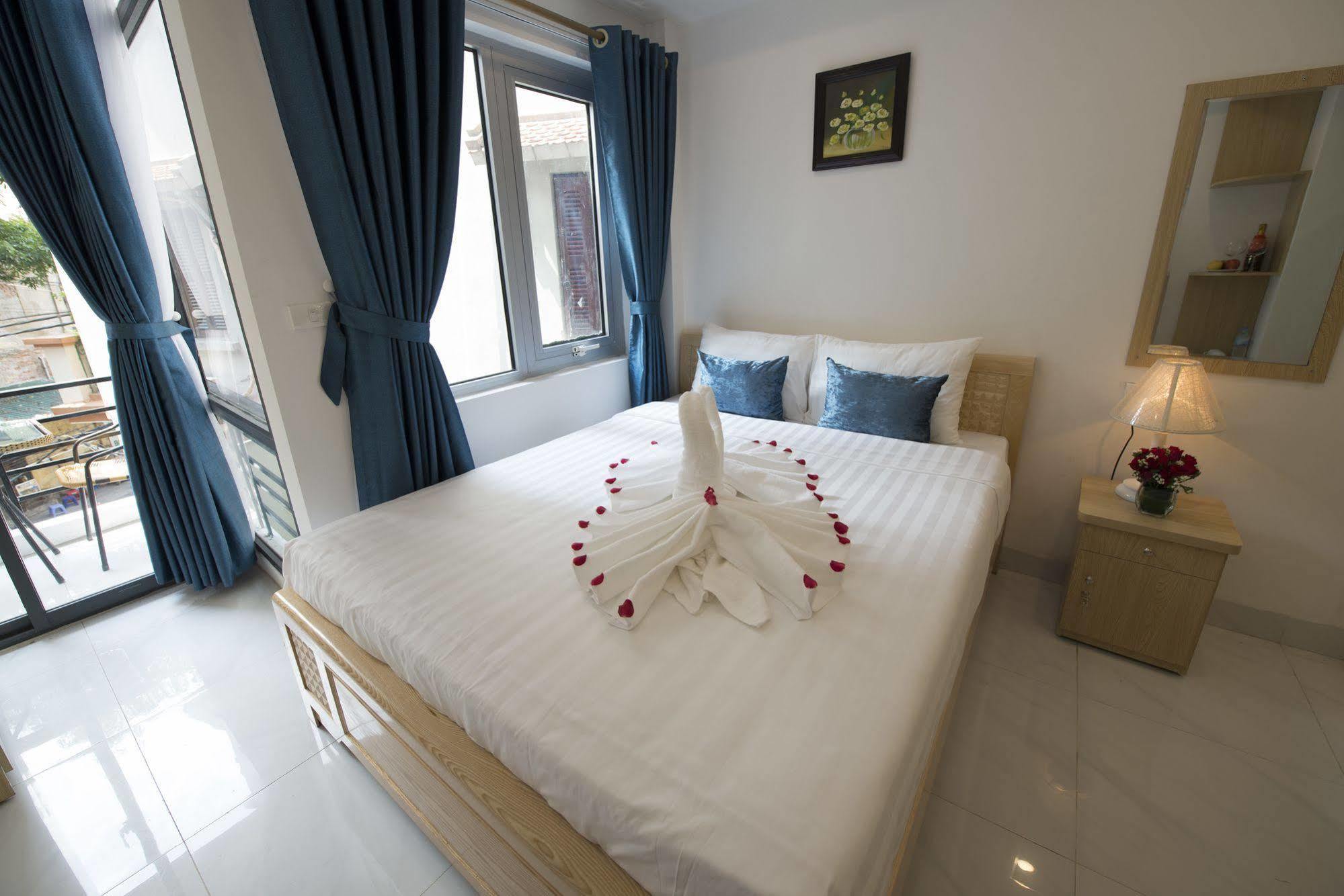 Ha Noi Holiday Center Hotel Ханой Екстериор снимка